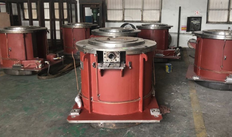 Mold and segment improvements – view 1